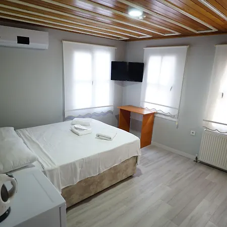 Hotell Lafontaine 2*