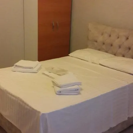 Hotell Lafontaine 2*