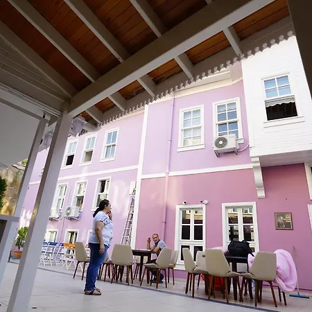 Hotel Lafontaine