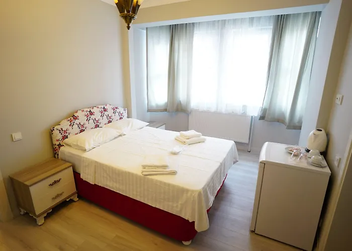 Lafontaine 2* מודניה